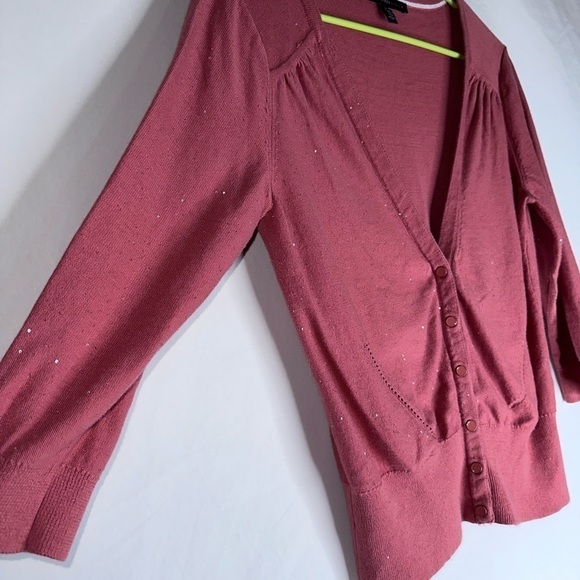 White House Black Market  Top - Picture 5 of 7